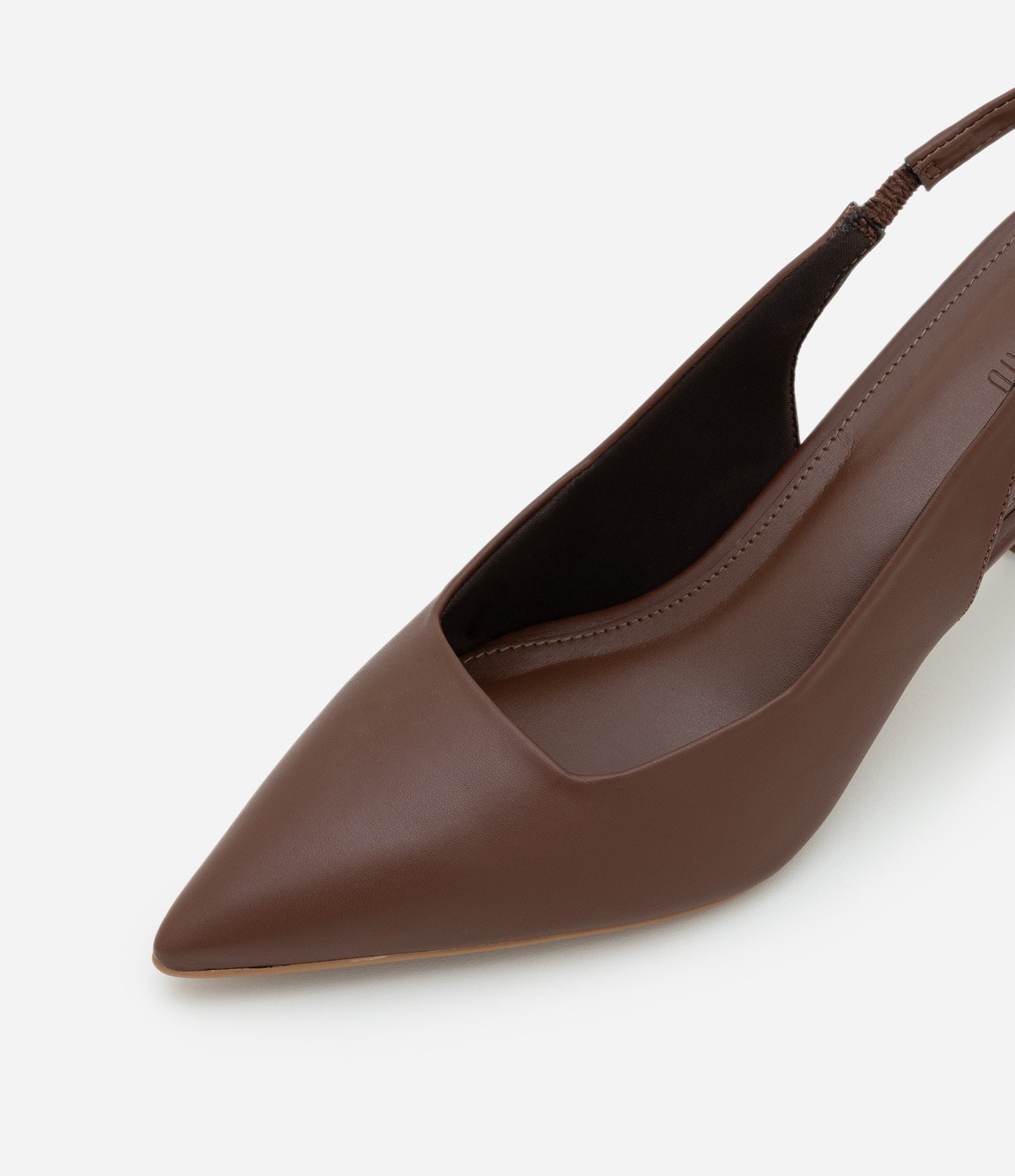 Sapato Scarpin Slingback com Salto Fino 6