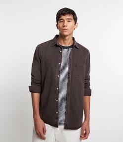 Camisa Overshirt em Sarja com Bolso Frontal