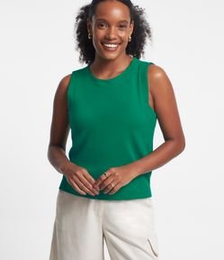 Blusa sem Manga em Meia Malha com Fechamento Gota nas Costas