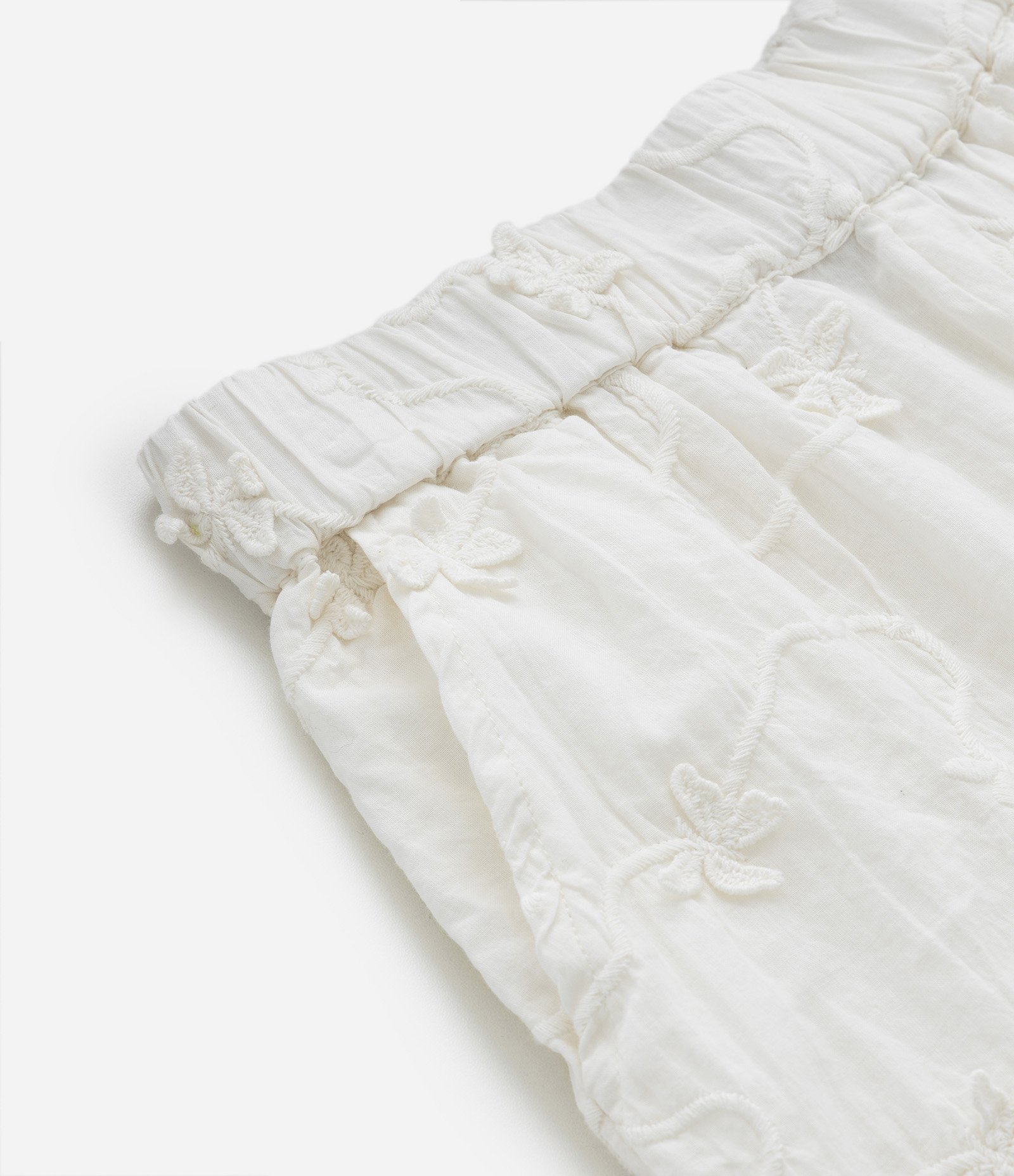 Short Infantil em Algodão com Textura de Borboletas - Tam 5 a 14 Anos Branco Neve 5