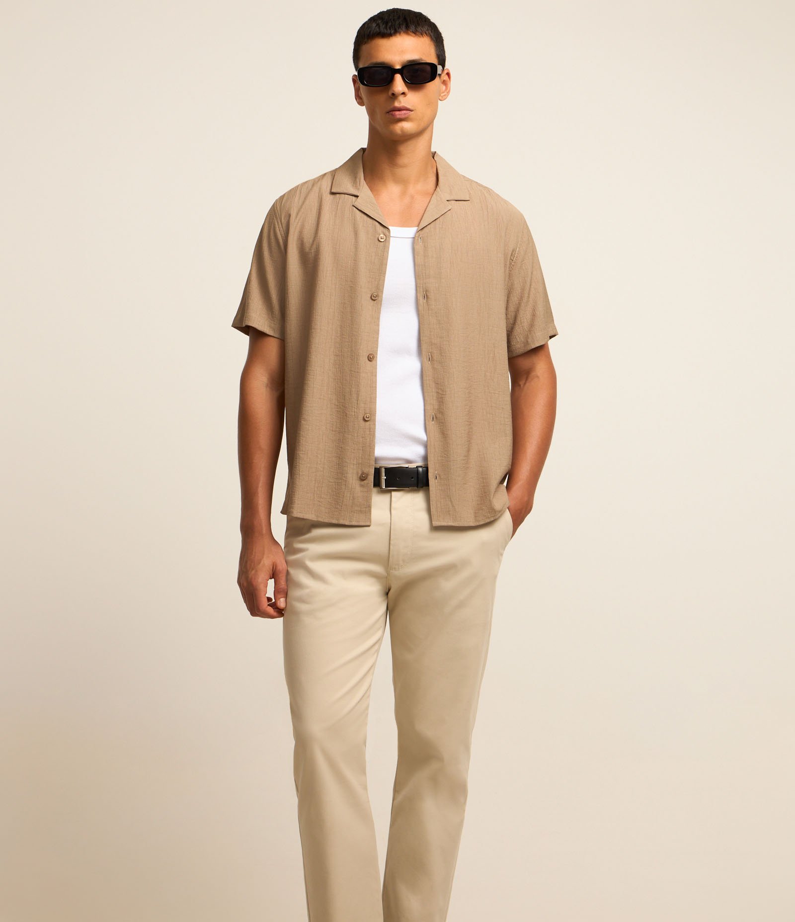 Calça Slim Sarjado Cropped Alfaiatada com Bolsos Bege Claro 6