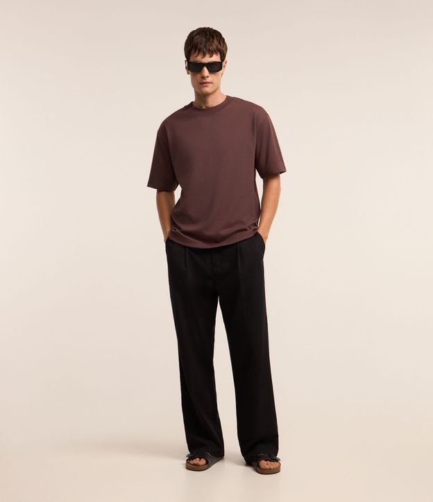 Camiseta Boxy com Gola Larga