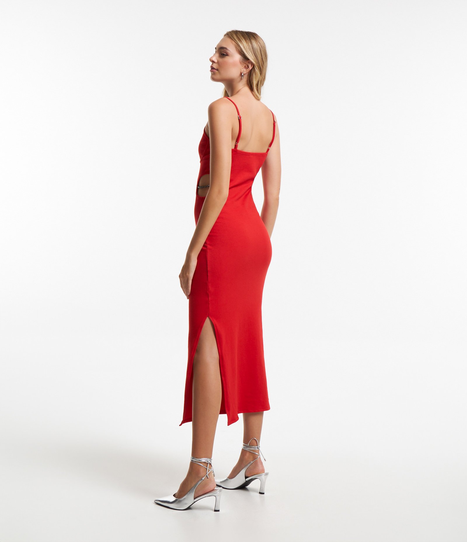 Vestido New Midi em Ribana com Recorte Vazado e Tira de Brilho 3