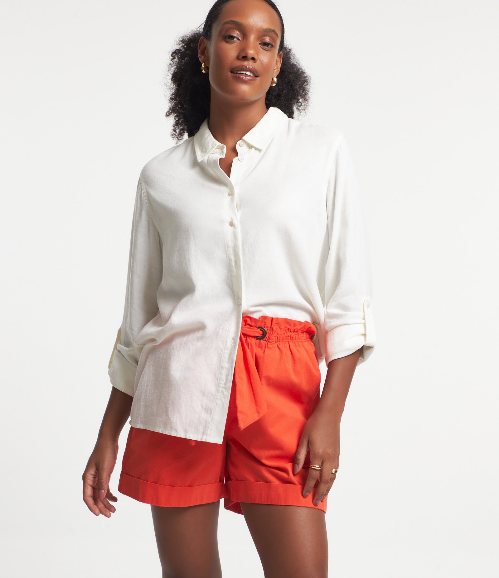 Bermuda Clochard em Sarja com Cinto Faixa e Bolsos Laranja 2