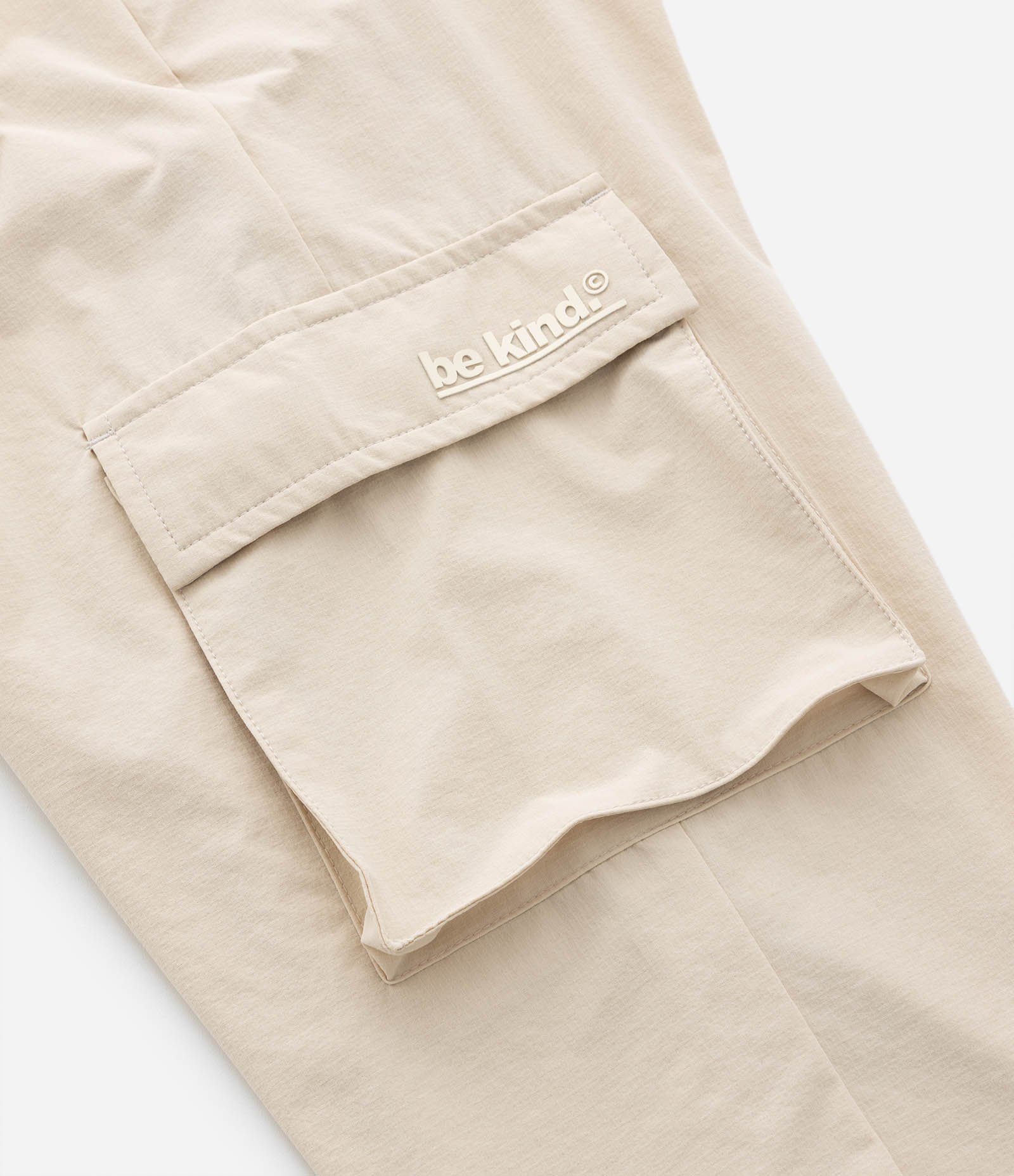 Calça Jogger Infantil com Bolso Cargo - Tam 5 a 14 Anos Bege 6