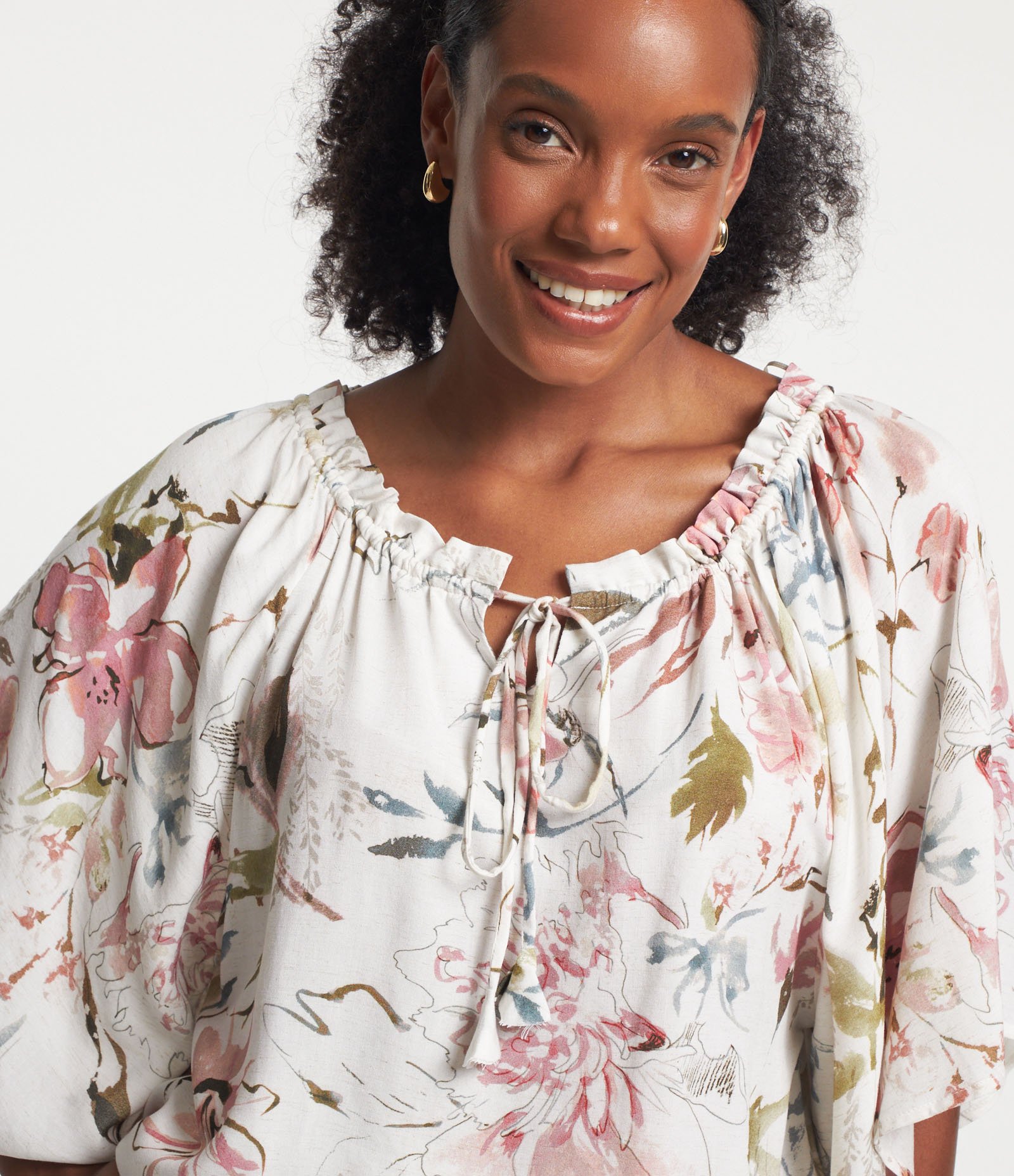 Blusa Ombro a Ombro em Viscolinho com Estampa Floral Off White 3