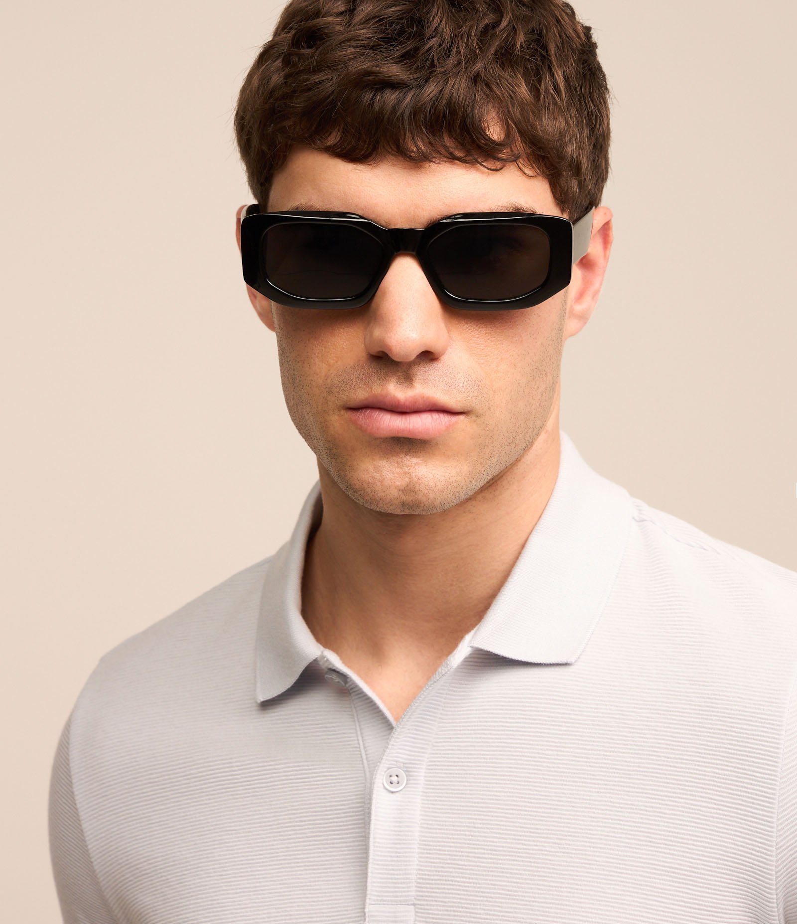 Camiseta Polo Slim com Botões e Textura Canelada Azul Claro 4