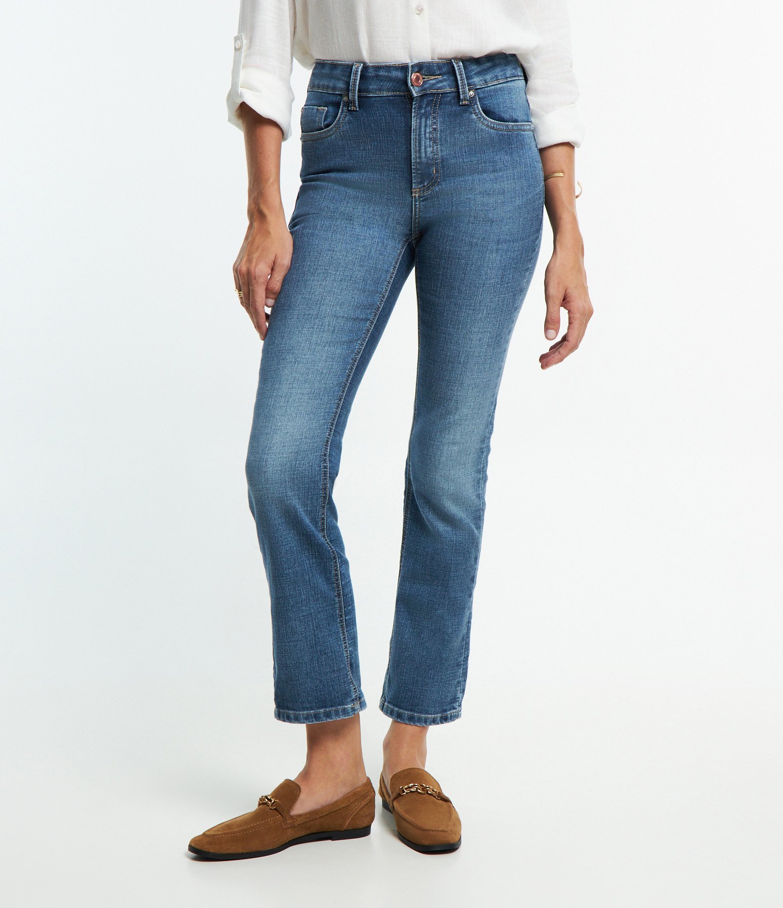 Calça Reta Cropped em Jeans com Bolsos Azul 3