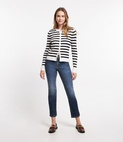 Calça Reta Cropped em Jeans