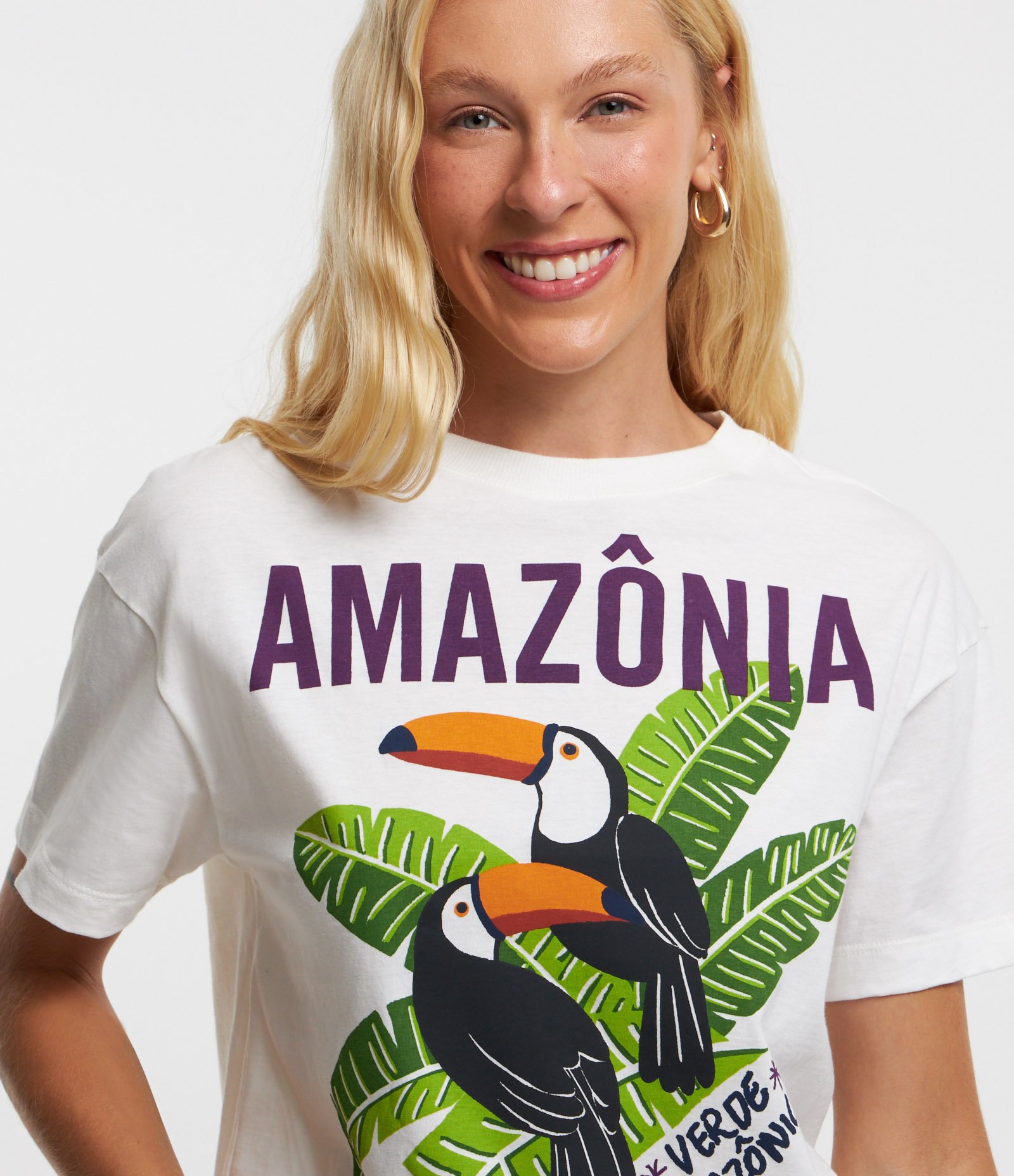 Blusa T-shirt em Algodão com Estampa Folhagem com Tucanos Branco 4