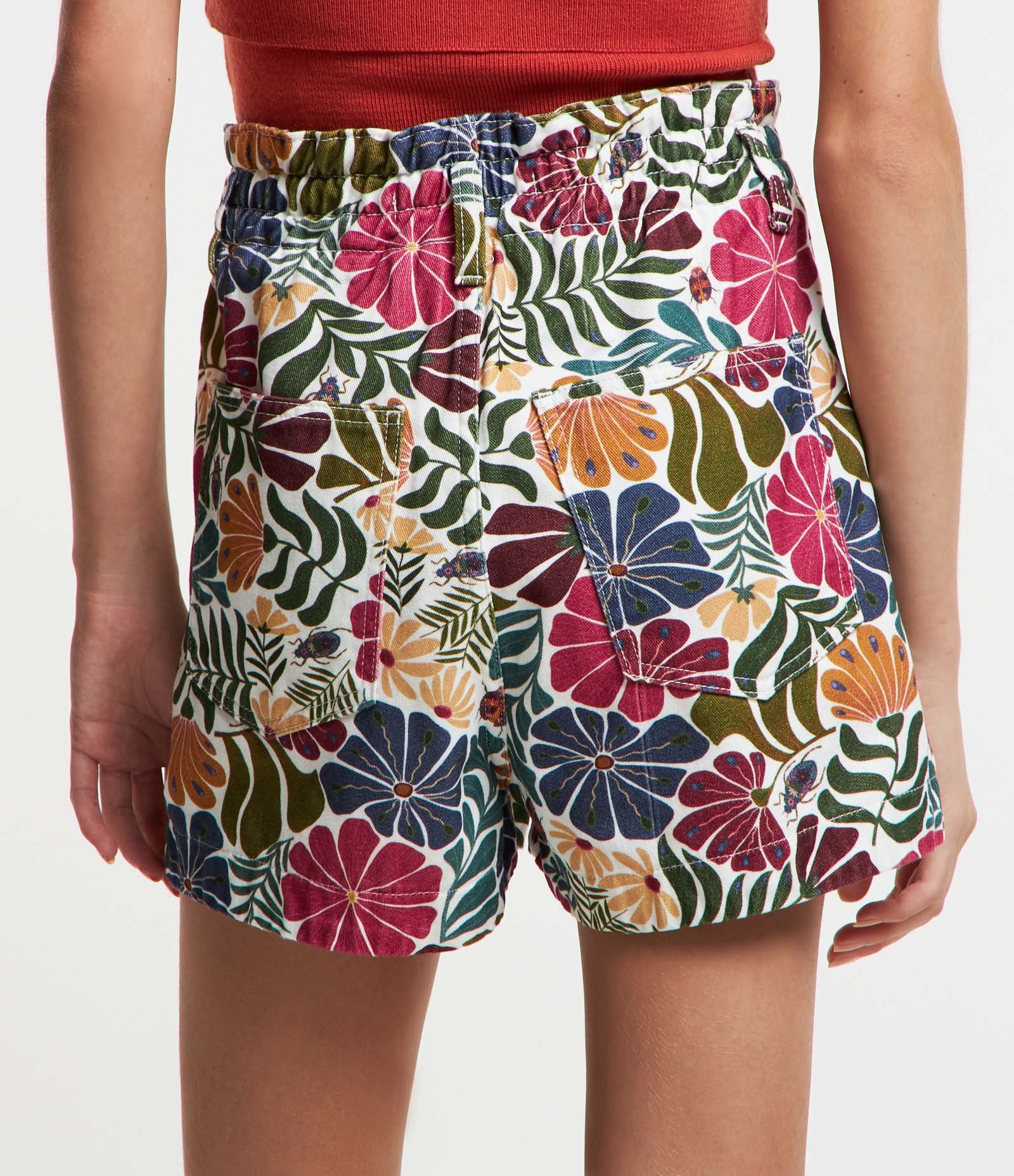 Short Baggy em Sarja com Elástico no Cós e Flores Coloridas Estampadas Multicores 3