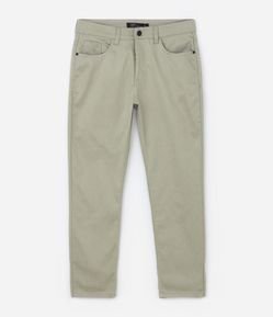 Calça Slim Cropped em Sarja com Bolsos