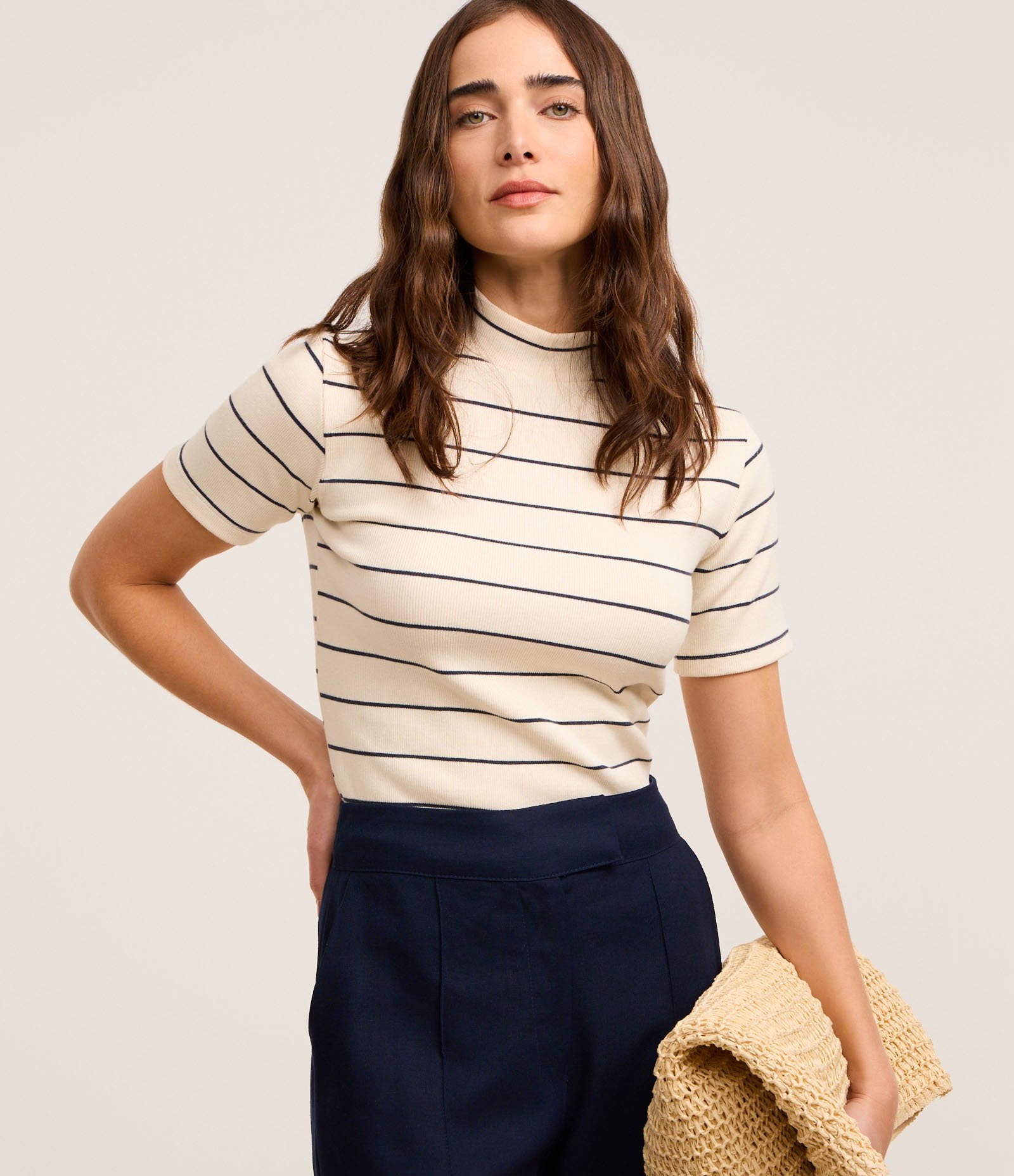 Blusa em Ribana com Golinha Média e Estampa Listrada Branco Neve 1