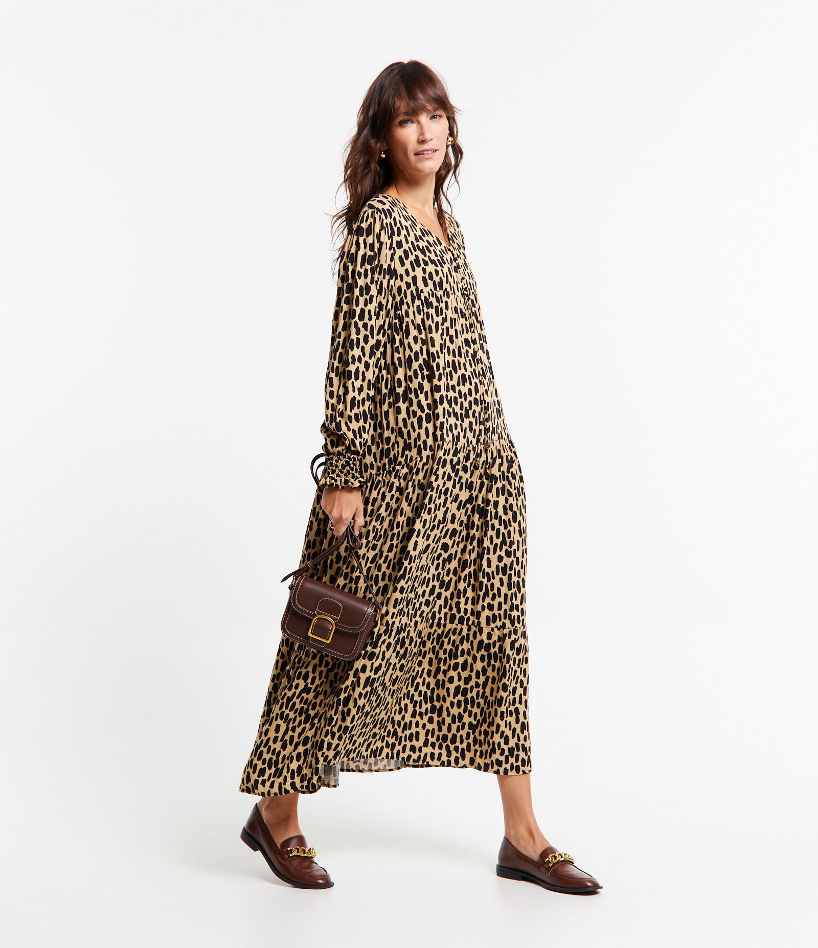 Vestido Midi em Viscose com Amarração e Estampa Animal Print Marrom 2