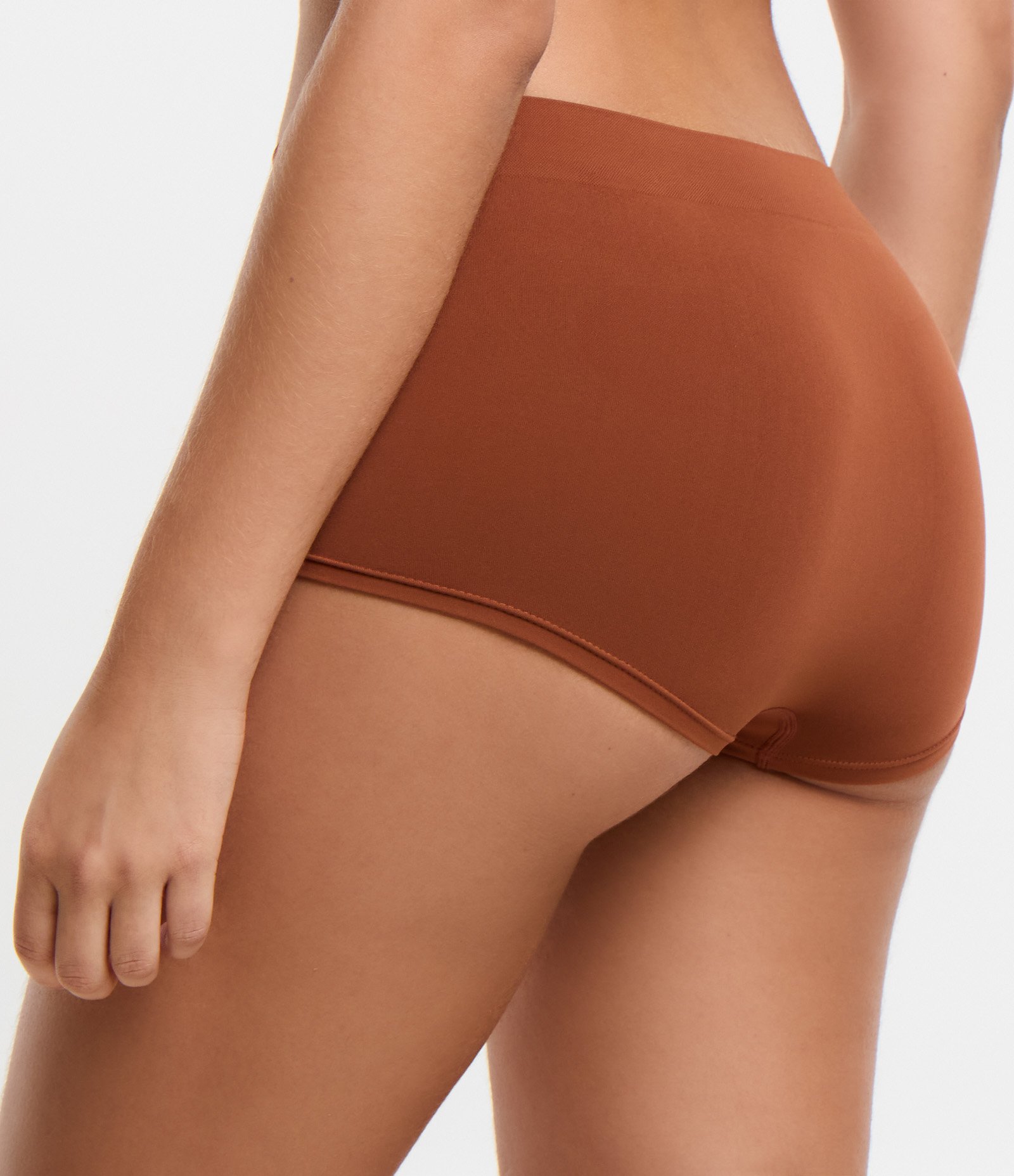 Calcinha Boyshort em Poliamida Sem Costura Marrom Telha 3
