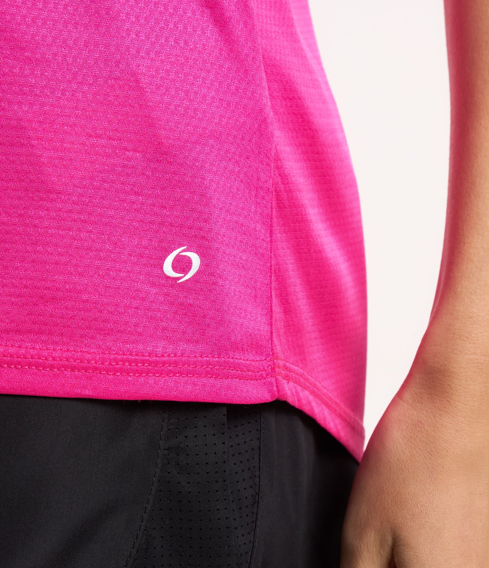 Blusa Regata Esportiva em Microfibra com Alças Duplas Rosa Pink 5