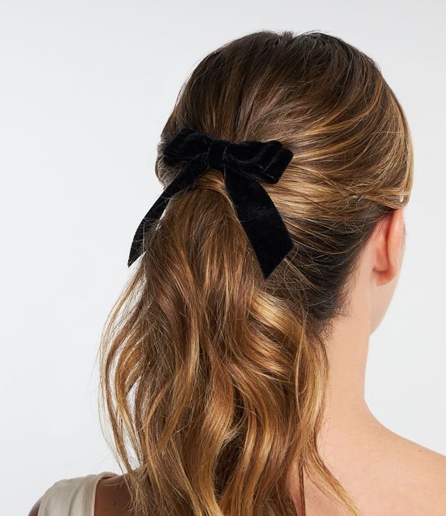 Presilha Laço Duplo Longo em Veludo