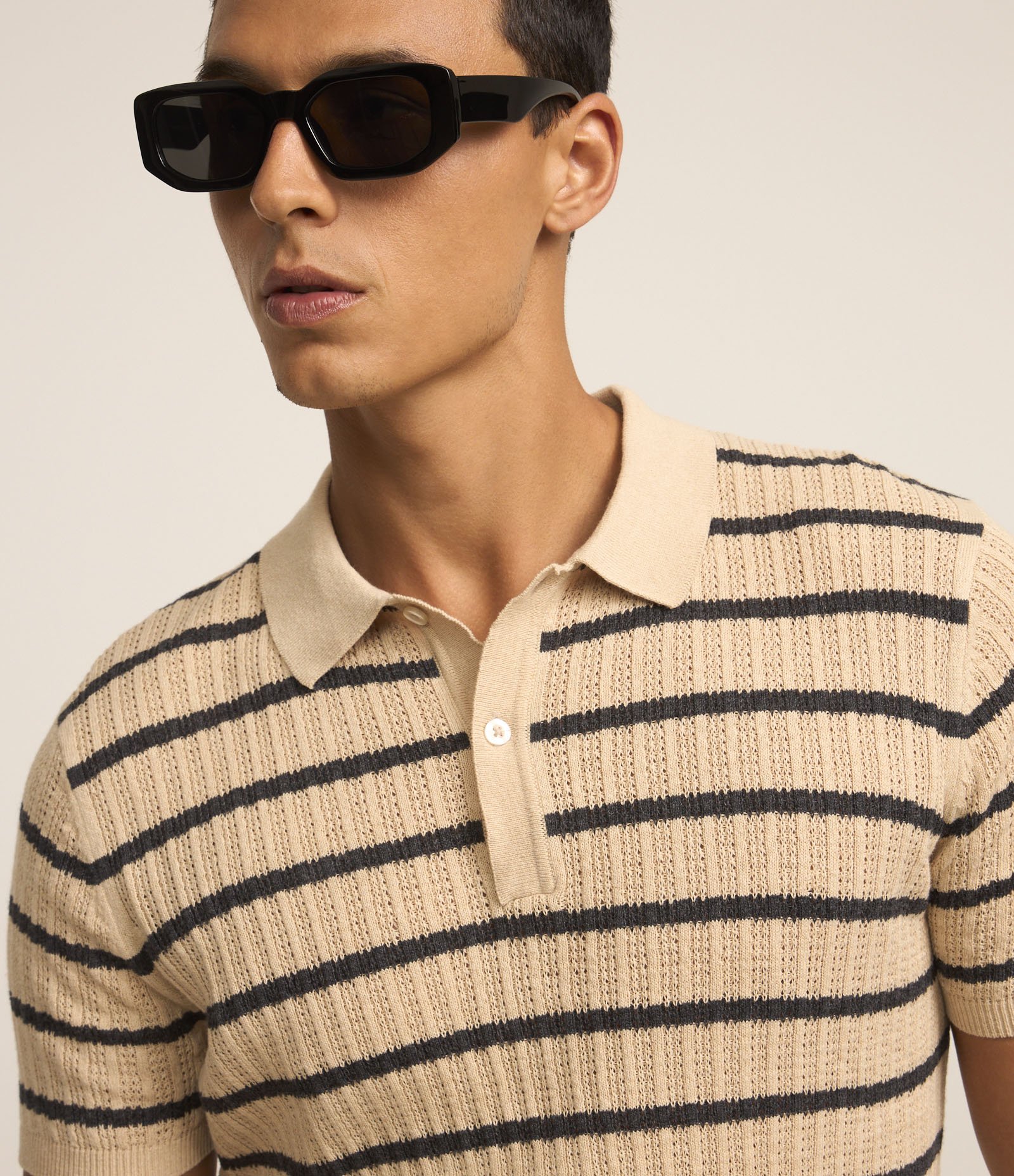 Camisa Polo em Tricô com Listras Horizontais Marrom 3