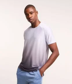 Camiseta Esportiva em Tecnologia Dry Degrade