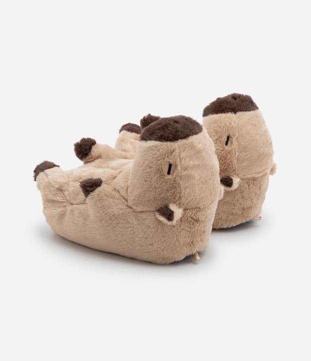 Pantufa Fechada com Estampa Capivara 3D