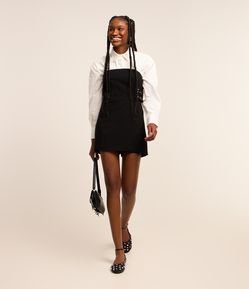 Macaquinho em Bengaline Tomara que Caia com Fivelas Laterais