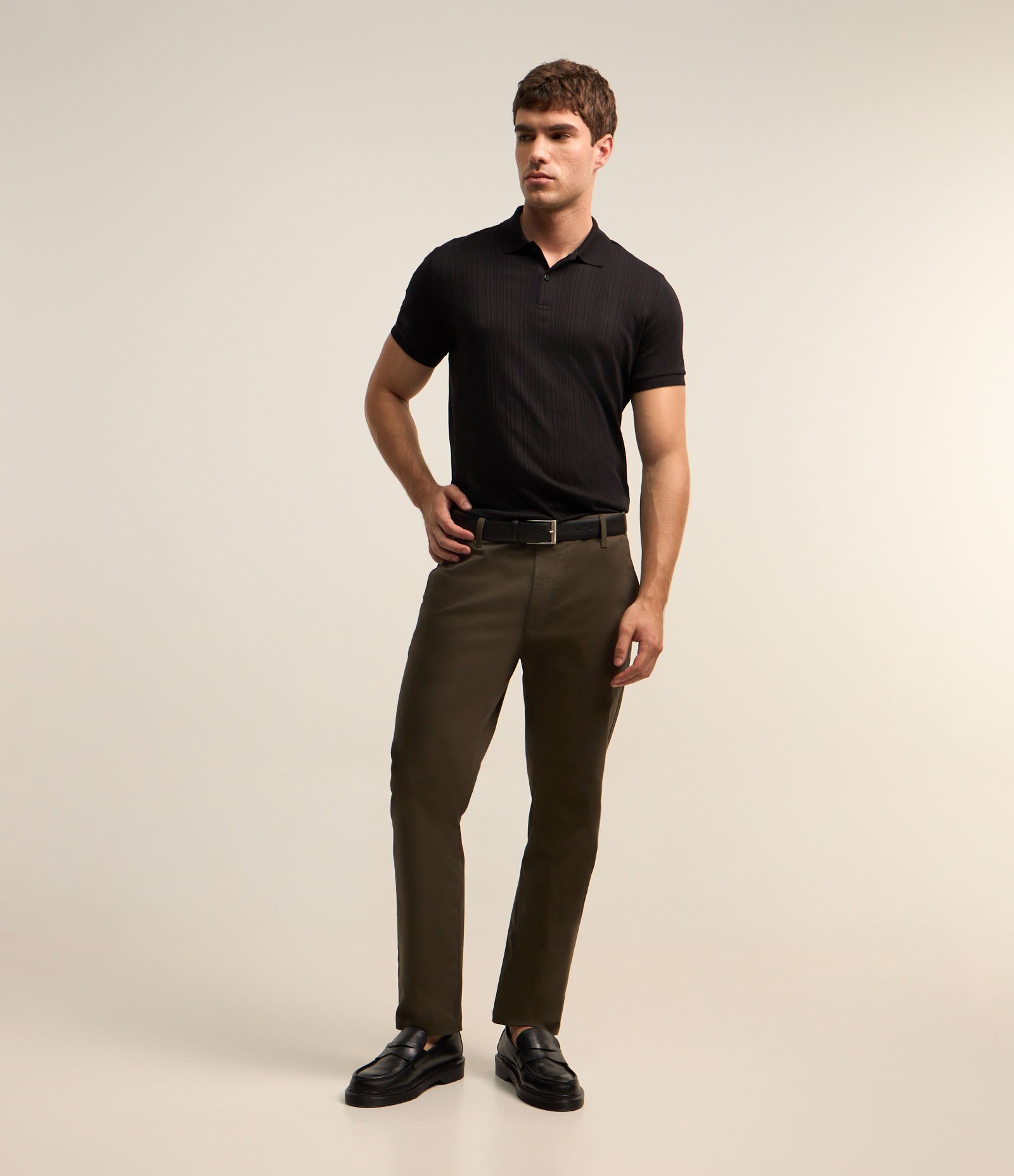 Calça Slim Sarjado Cropped Alfaiatada com Bolsos Verde 1