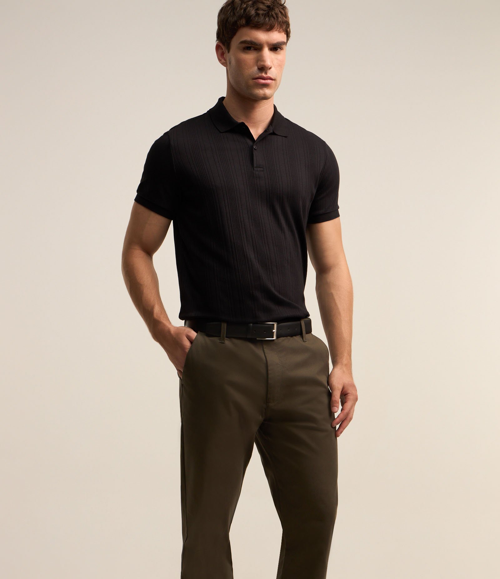 Calça Slim Sarjado Cropped Alfaiatada com Bolsos Verde 2