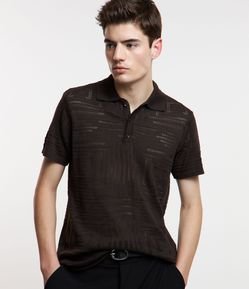 Polo em Tricô Leve com Texturas em Padrão Geométrico