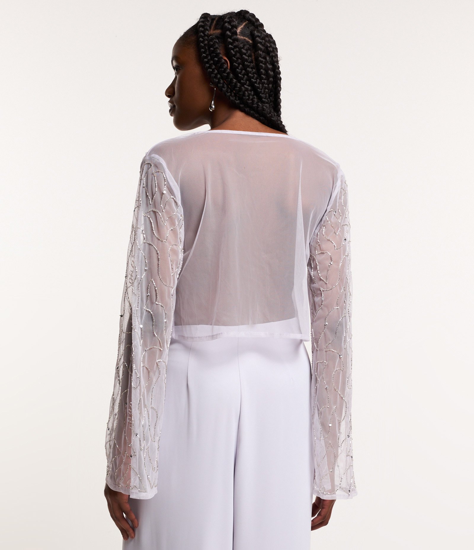 Blusa Cropped em Tule com Bordado Brilhoso e Amarração no Decote Cinza 3