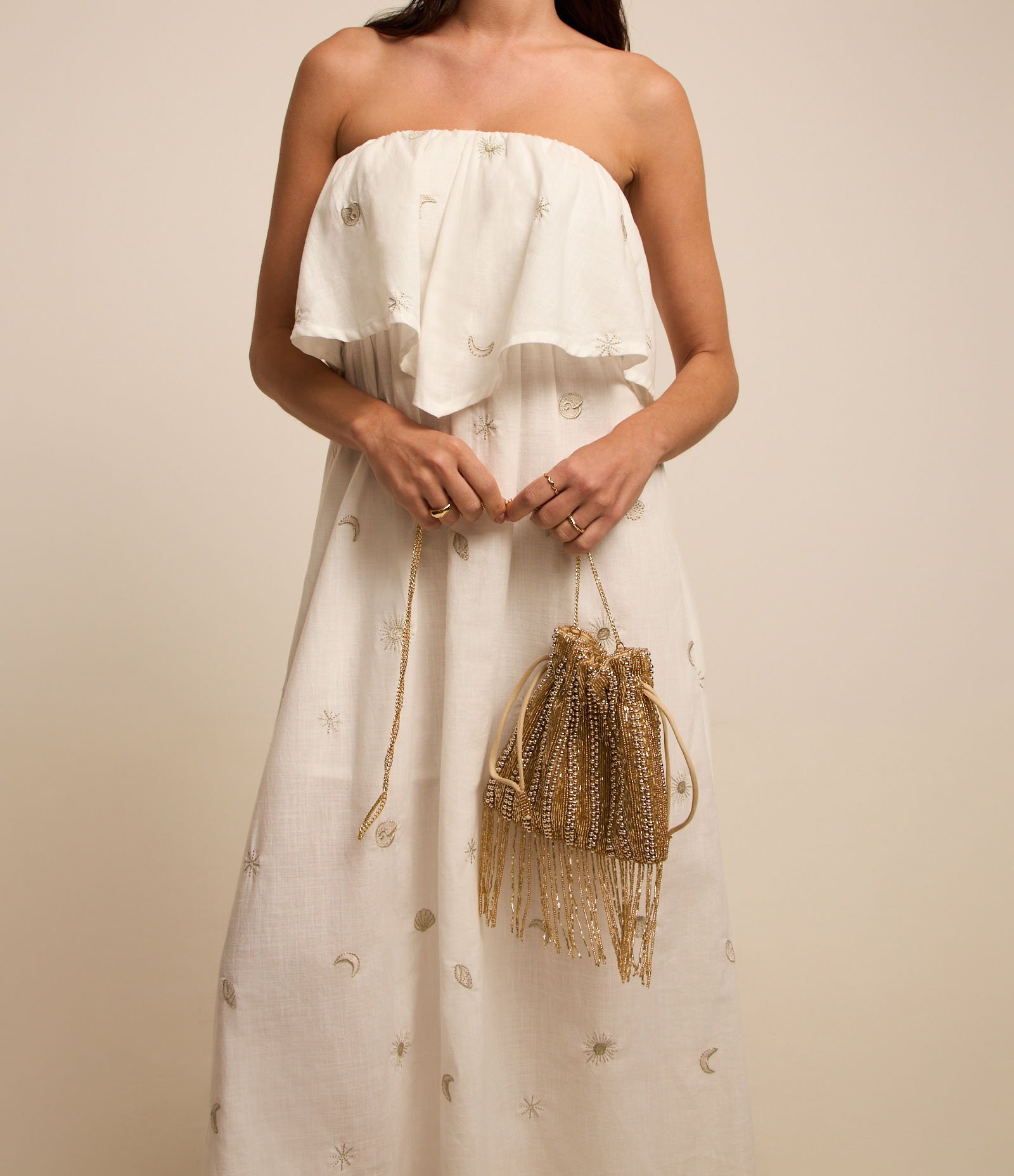 Vestido Evasê Tomara Que Caia em Voil com Bordados em Foil Branco 4