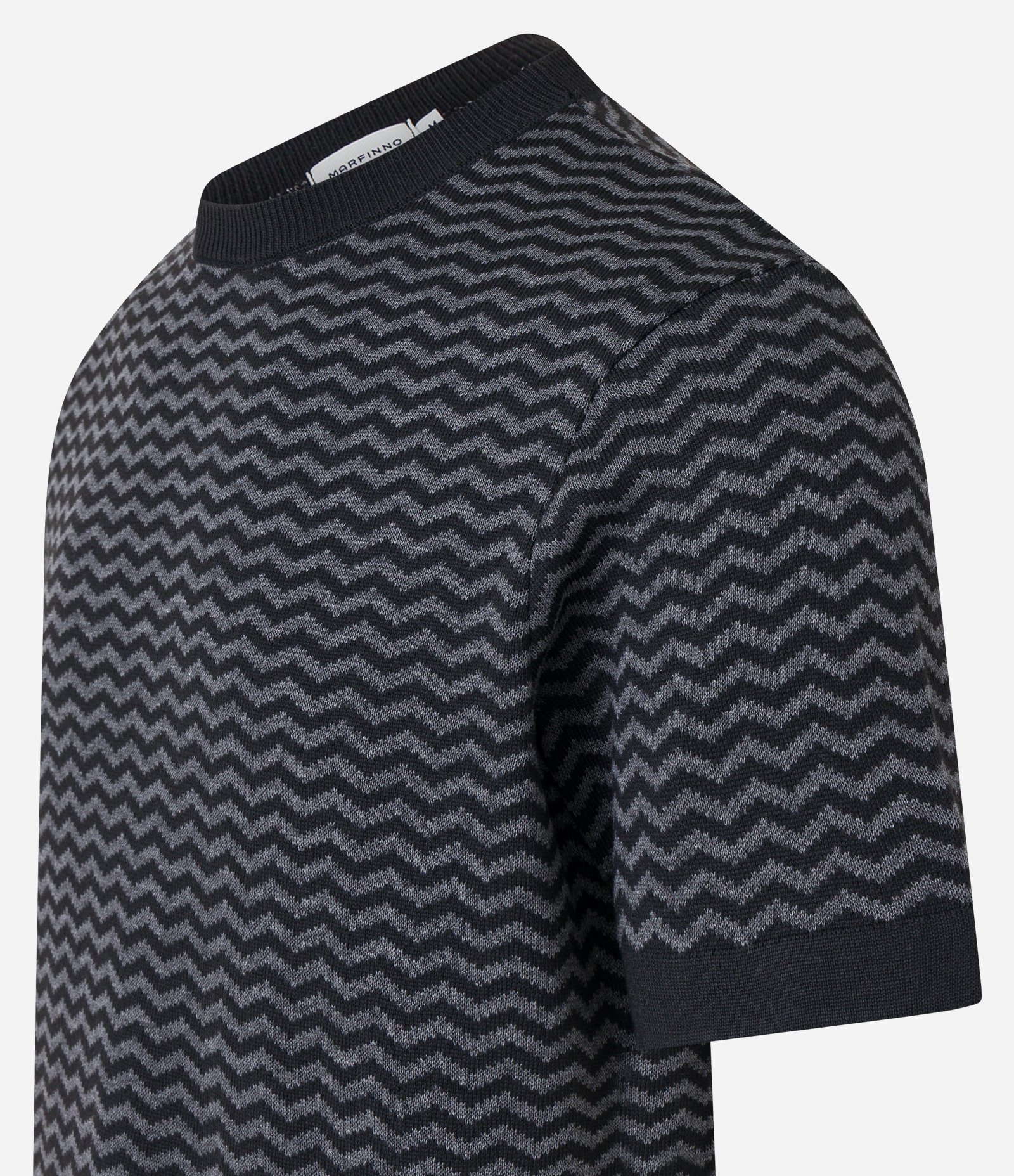 Camiseta com Textura e Estampa Zig Zag Preto/ Cinza 6