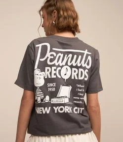 Camiseta Manga Curta em Algodão com Snoopy Estampado