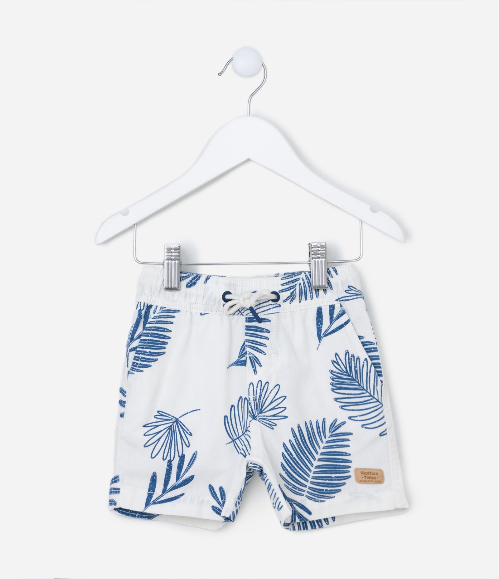 Bermuda Infantil em Sarja com Estampa de Folhagens - Tam 1 a 4 Anos Branco 2