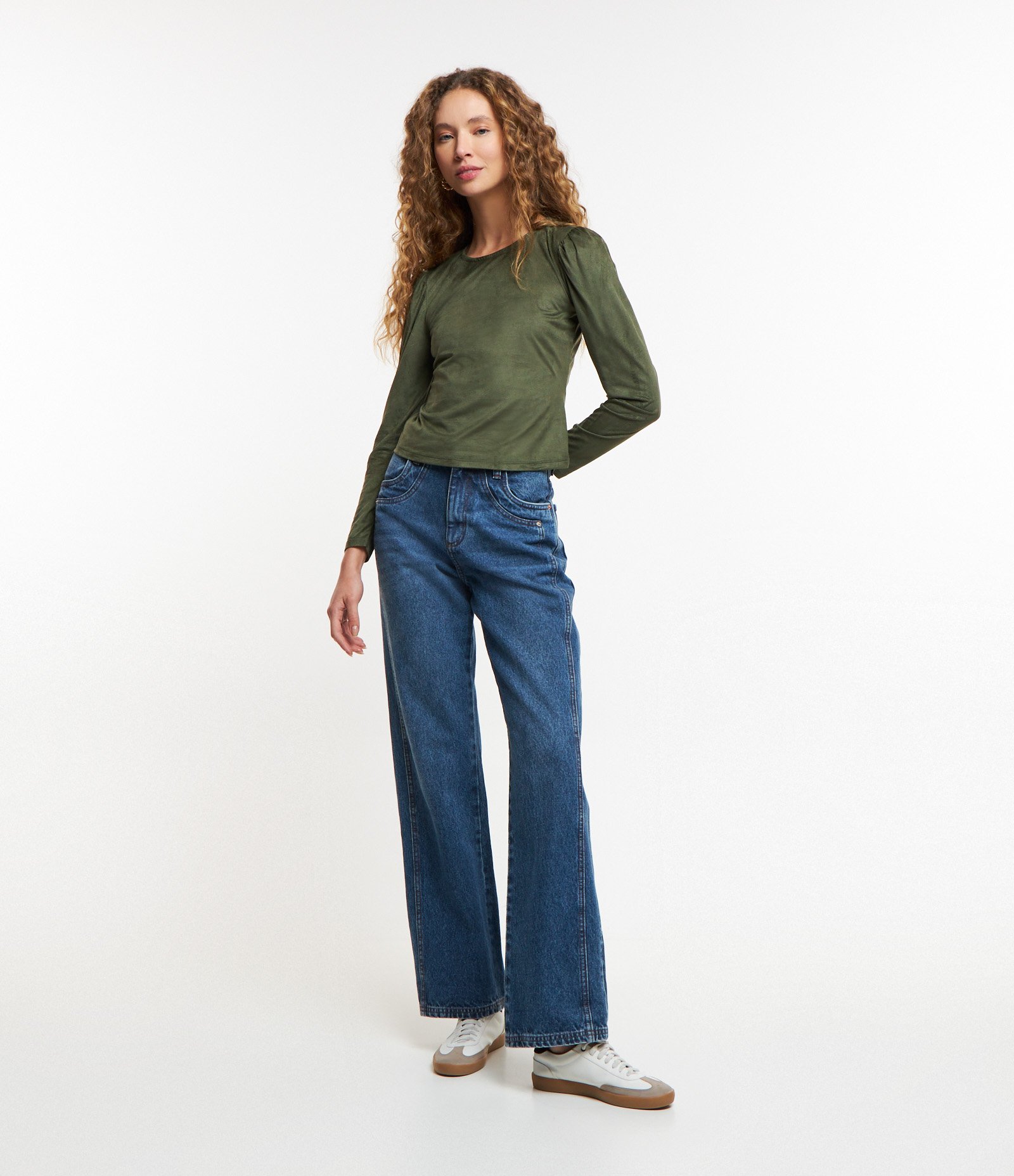 Blusa em Suede com Franzido nos Ombros Verde 2