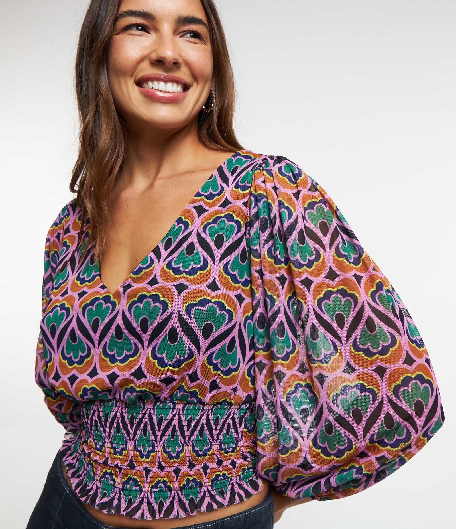 Blusa Manga Longa em Tule com Lastex e Estampa Abstrata Multicores 3