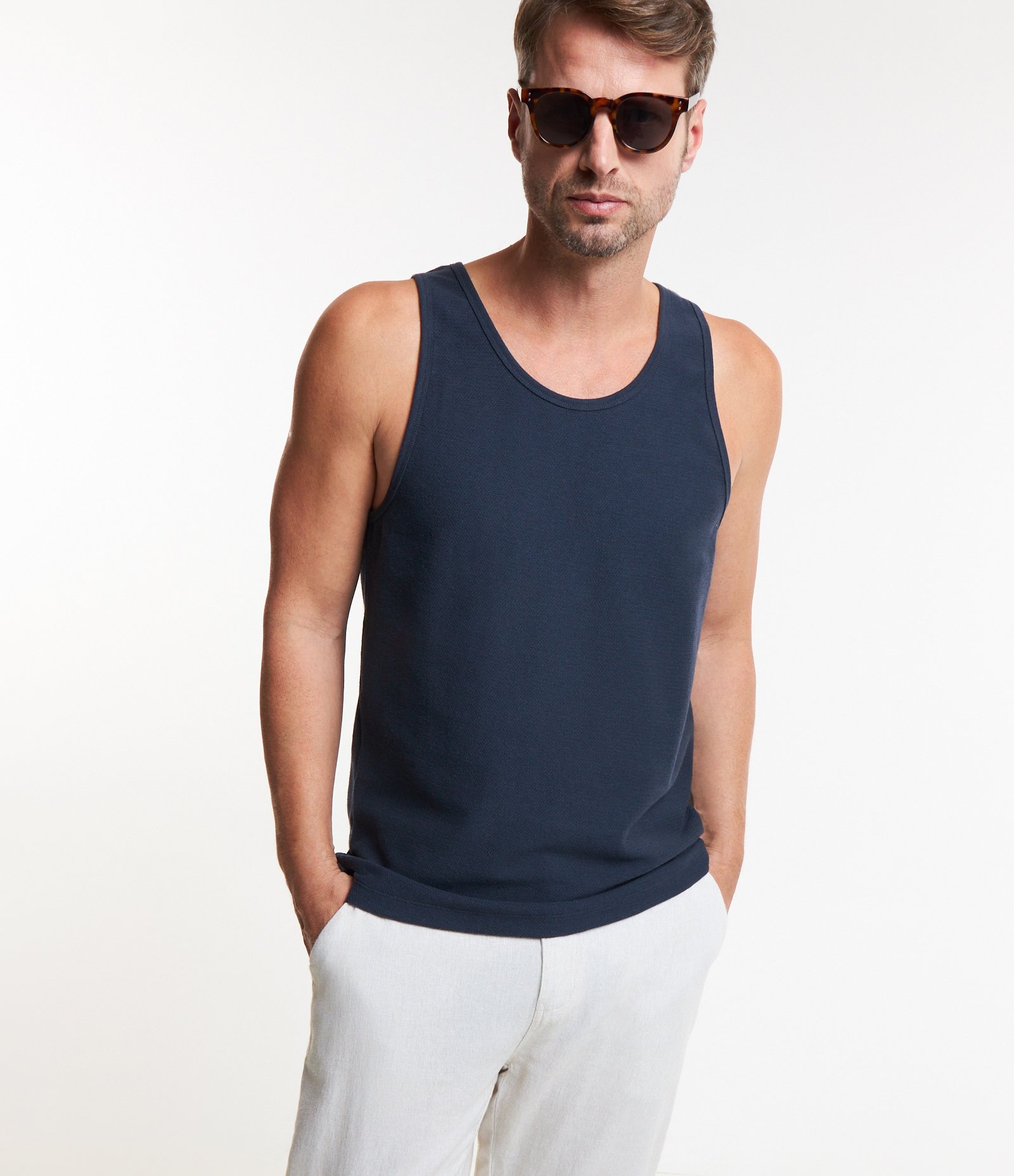 Camiseta Regata Casual Básica Azul Escuro 1