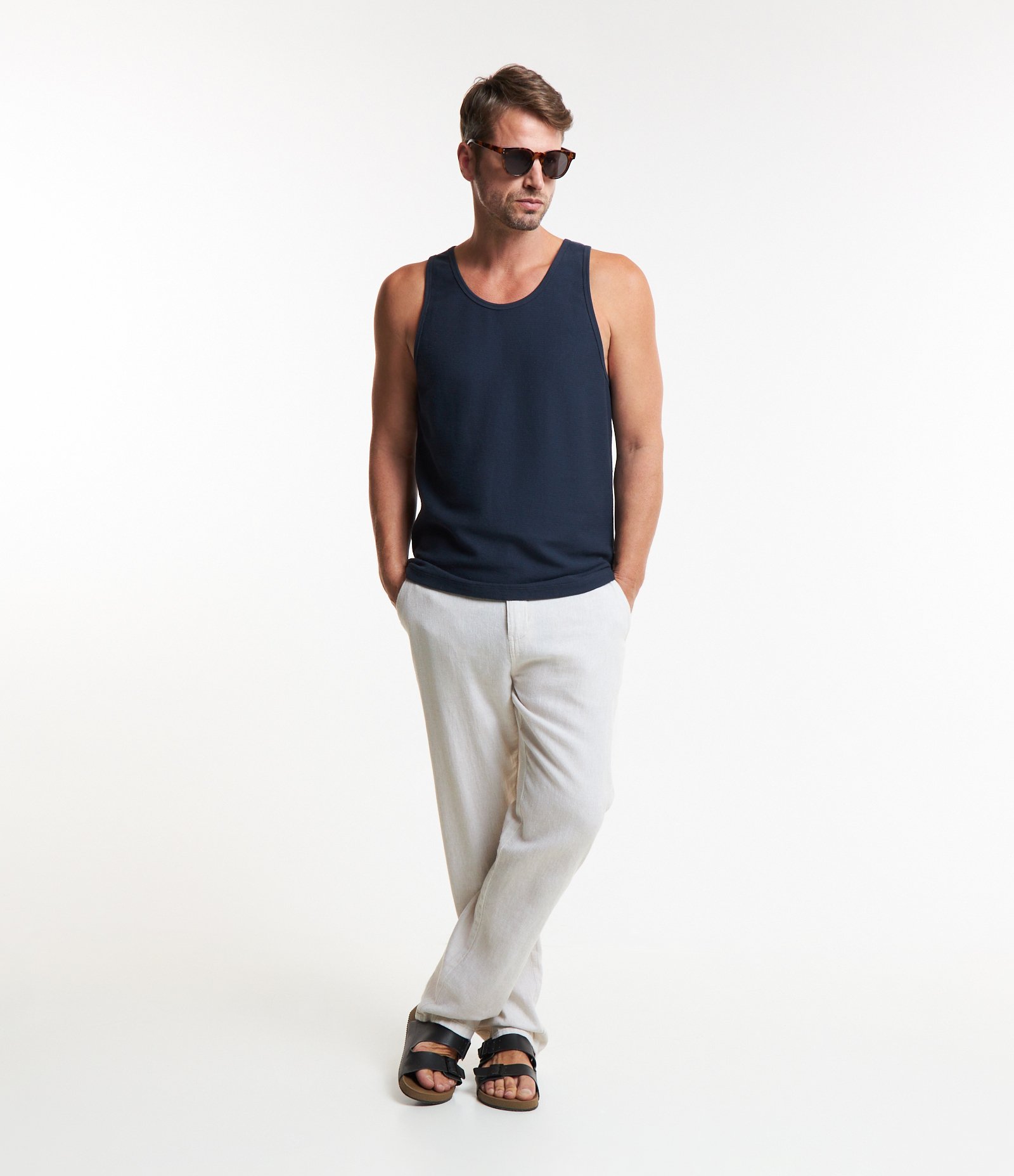 Camiseta Regata Casual Básica Azul Escuro 2