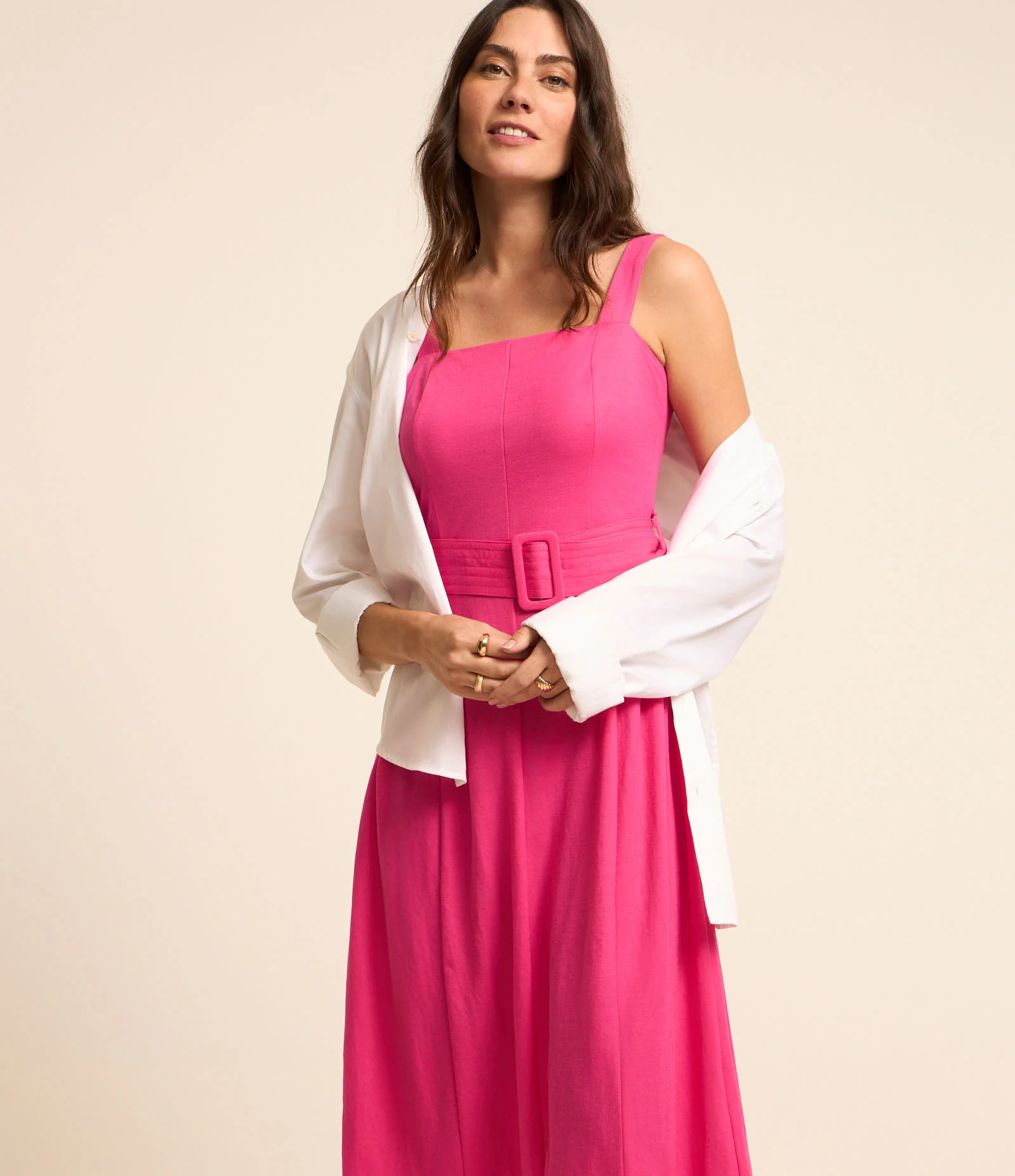 Vestido em Piquet com Alça e Cinto Pespontado de Fivela Rosa 2