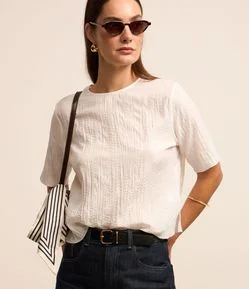 Blusa Acetinada com Efeito Airflow