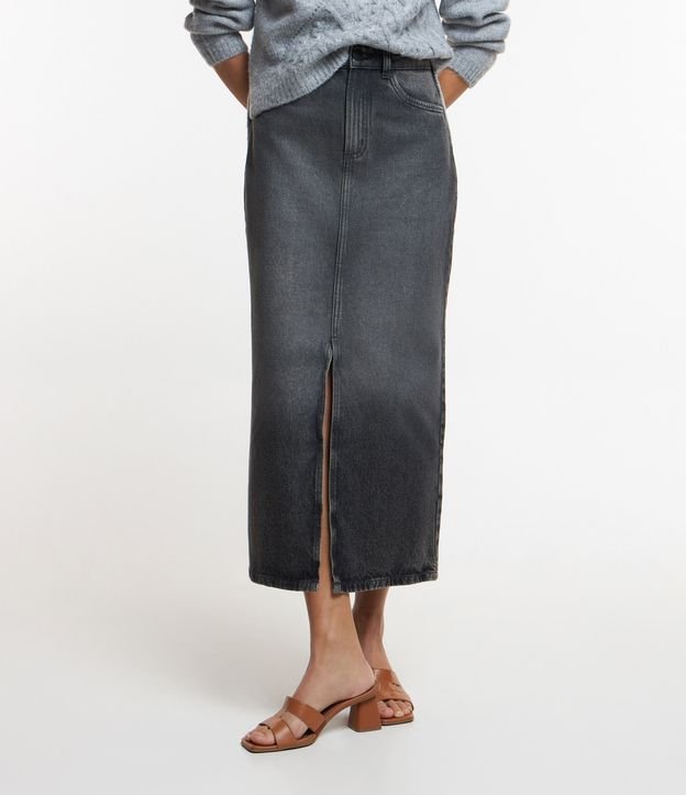 Saia Longa em Jeans com Cintura Alta e Fenda Frontal Preto Estonado 1