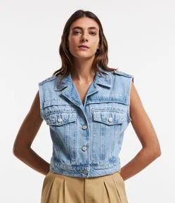 Colete em Jeans com Lapelas e Recortes