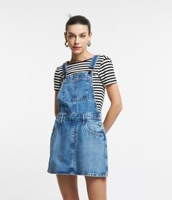 Jardineira com Saia Curta em Jeans com Bolsos e Botões