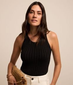 Blusa sem Manga em Viscose Canelada com Fio Metalizado