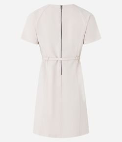 Vestido Curto em Crepe com Cinto Estreito