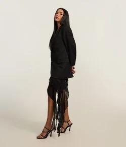 Saia Curta em Chiffon com Babados e Ponta Alongada