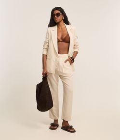 Calça Fluída em Viscolinho com Cós Elástico e Amarração