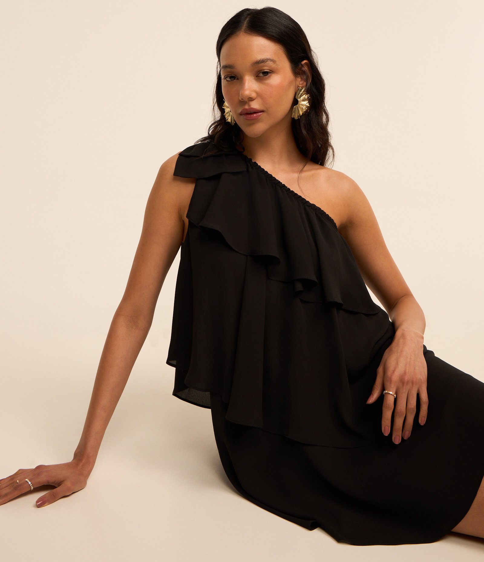 Vestido Ombro Só em Chiffon com Babados 7