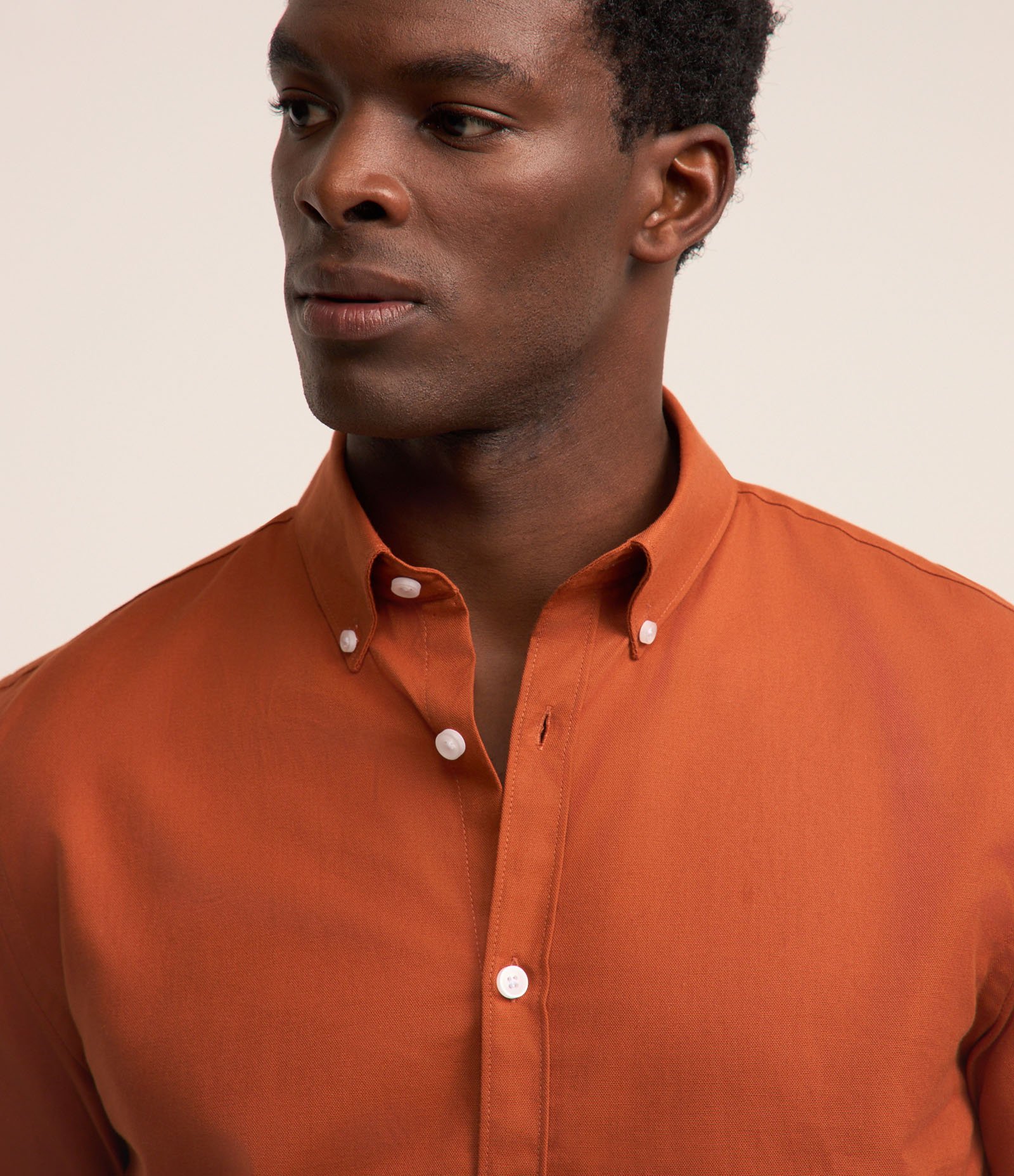 Camisa Comfort em Oxford com Gola Colarinho e Manga Curta Laranja 4
