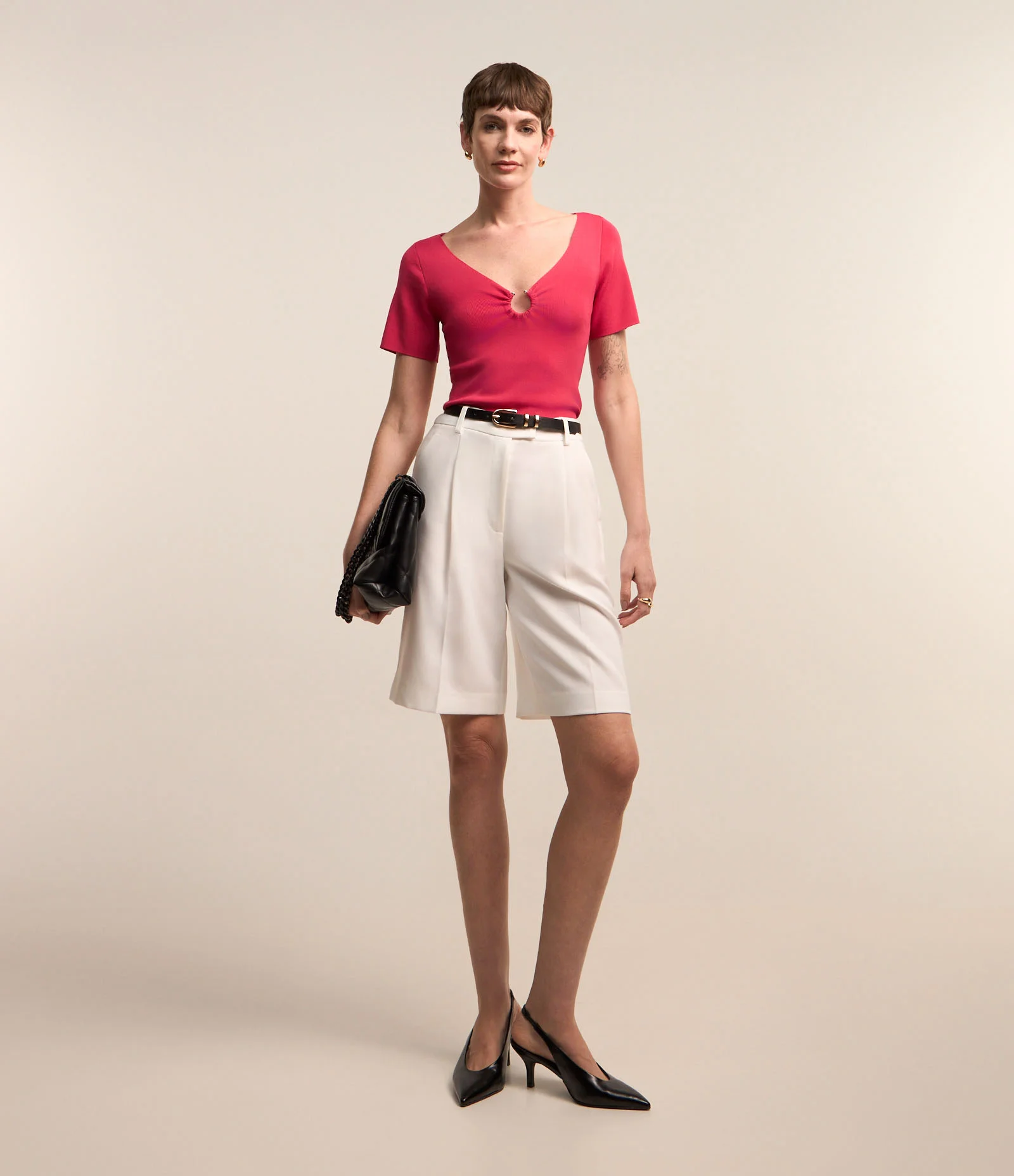 Blusa em Viscose com Argola Aberta no Decote V Rosa 2