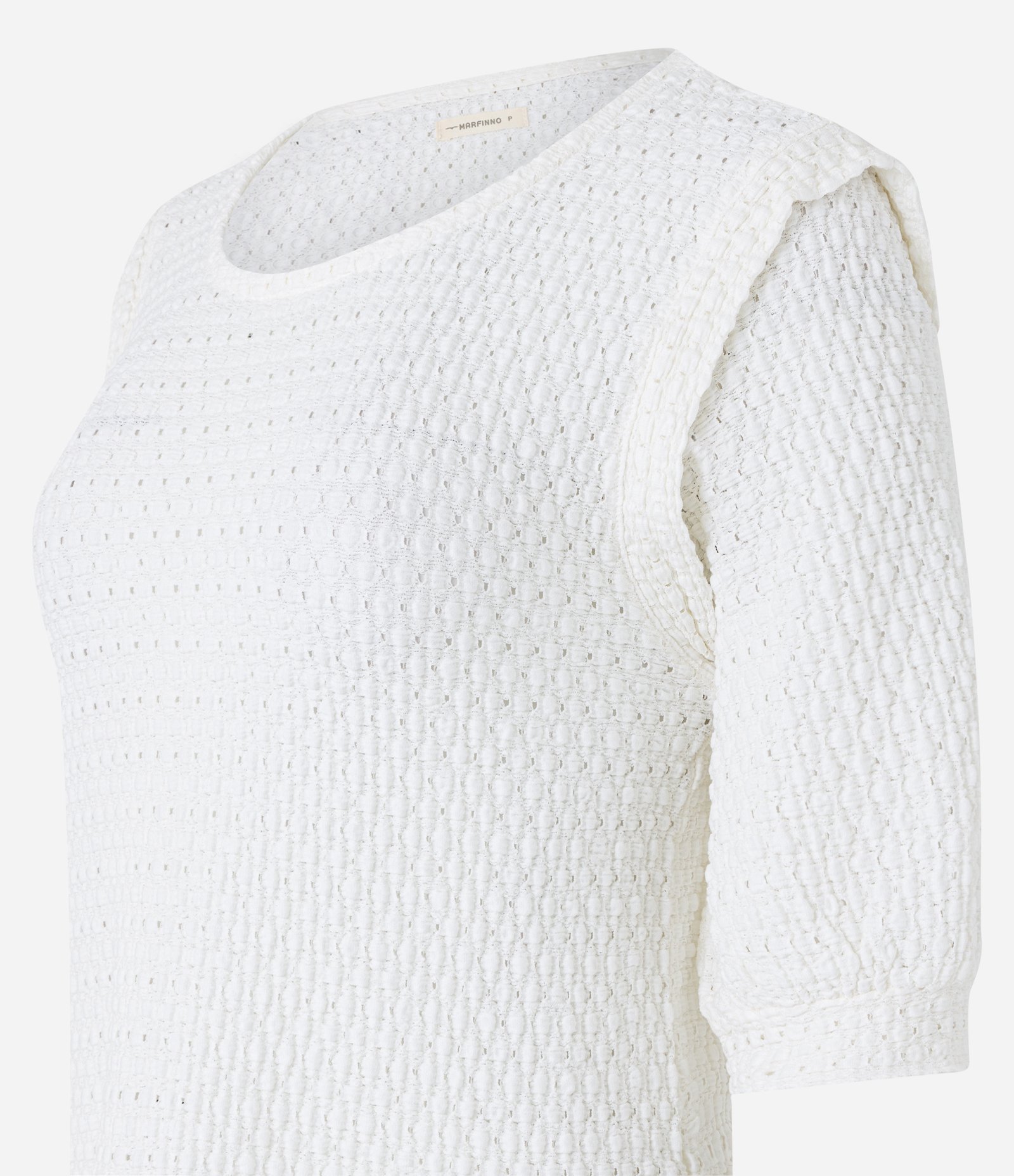 Blusa em Algodão Texturizado com Cava Destacada e Vazados Branco 6